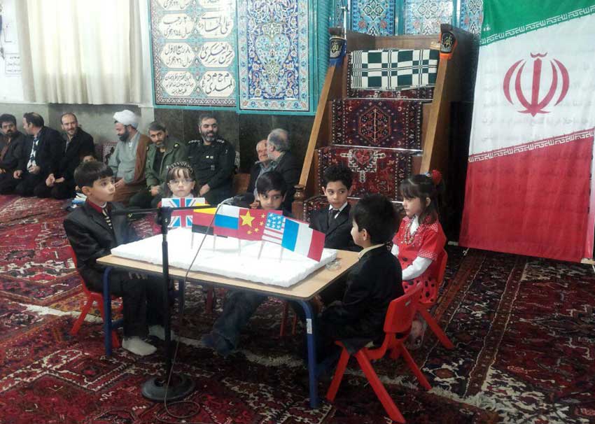 برنامه تاتر کودکان در مسجد جامع قاضی جهان 