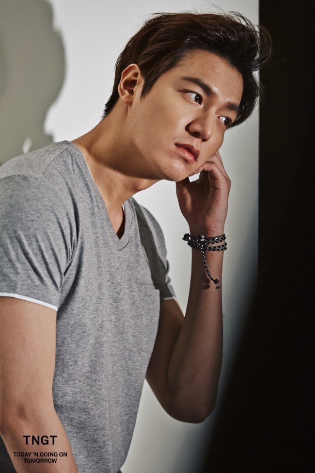 http://s6.picofile.com/file/8174972376/C0CCB9CEC8A32C_TNGT2C_C6BCBFA3C1F6C6BC2C_leeminho2C_C8ADBAB82C_BAF1C7CFC0CEB5E52%E2%80%8BC_BFB5BBF32C_BCBFC4AB2C_B1CDBFE4B9CC2C_C7D1B_zps6lqevzjp_jpg_original.jpg