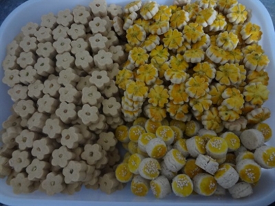 سه مدل شیرینی نخودی، سه اردی و بهشتی