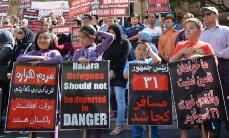 مظاهره  هزاره های آسترالیا جهت آزادی 31 مسافر ربوده شده در افغانستان