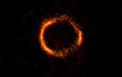 پیدا شدن حلقه اینشتین در فضا