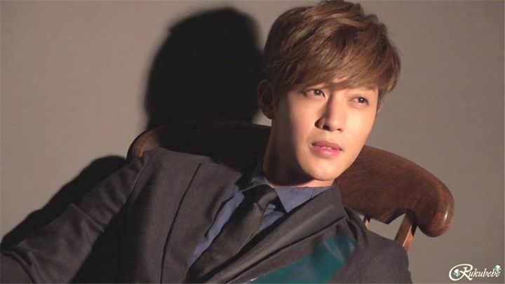 KHJ Vogue Japan 2012 Shooting by Rukubebe