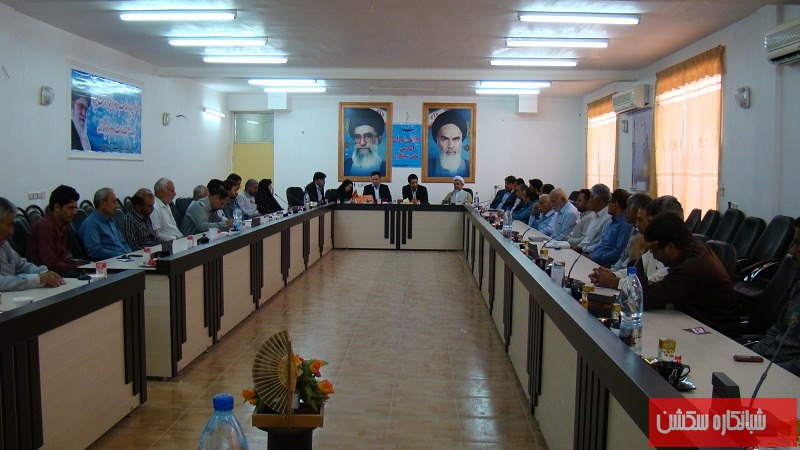 http://s6.picofile.com/file/8185687676/DSC03517_800x600_.jpg