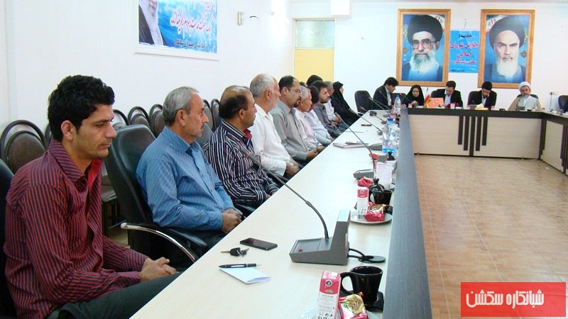 http://s6.picofile.com/file/8185687684/DSC03519_800x600_.jpg