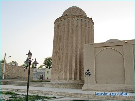 برج مسجد جامع بسطام، شاهرود