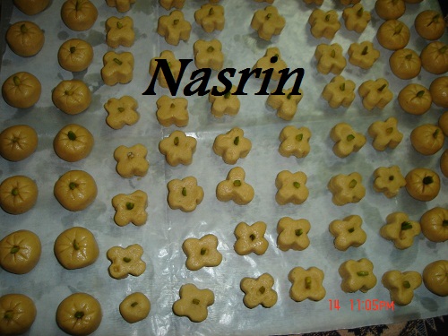 http://s6.picofile.com/file/8188330542/DSC07862.jpg