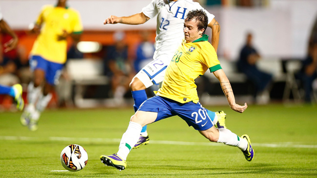 برزیل 1-0 هندوراس؛ پیروزی خفیف سلسائو