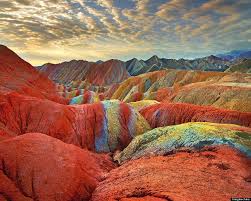 کوههای رنگارنگ در چین