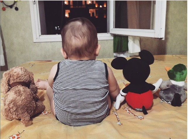 infancy period سامیار در دوران شیرخواری