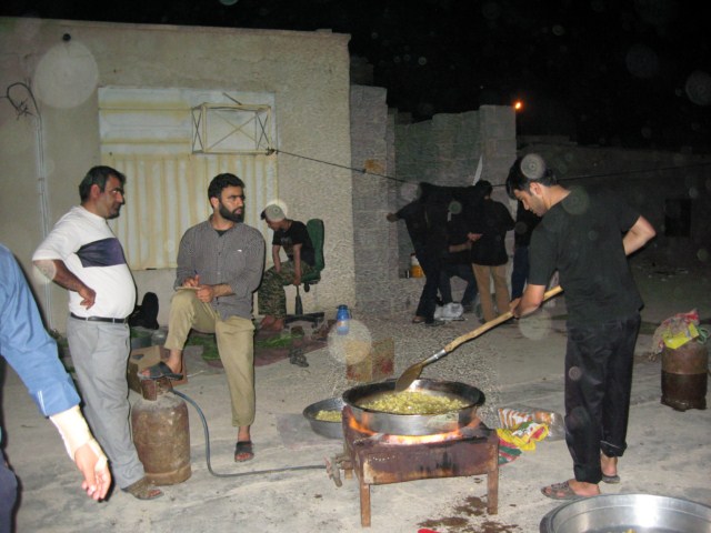 http://s6.picofile.com/file/8199011176/IMG_0052_640x480.jpg