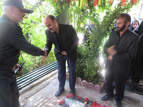 گرامیداشت سومین سالگرد شهادت استواردوم محمد علی دولت آبادی با حضور روساء وپرسنل محترم نیروی انتظامی واقشارمختلف مردم وخانواده شهید دولت آبادی