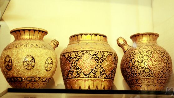 http://s6.picofile.com/file/8199986268/water_vessels.jpg
