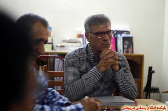 http://s6.picofile.com/file/8201164834/NESHASTE_EIDANEH_17_.jpg