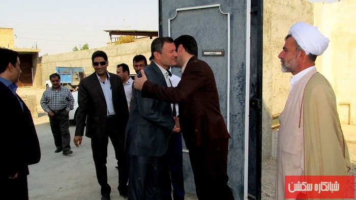 http://s6.picofile.com/file/8202959200/IMG_2454_800x600_.jpg