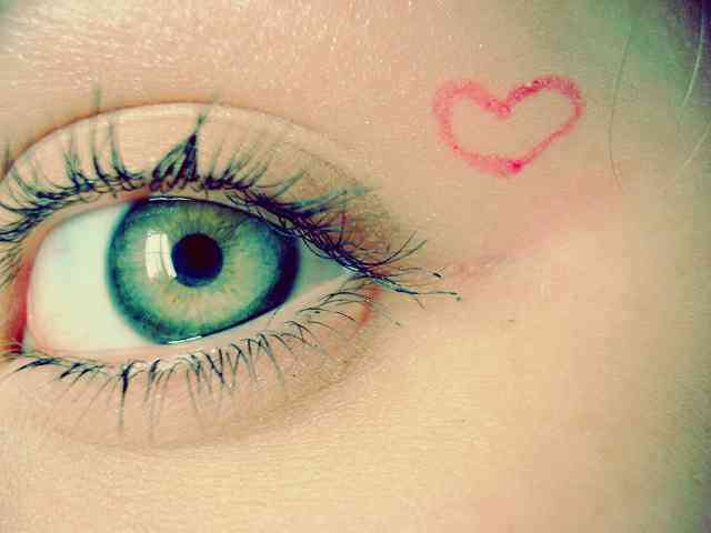 چشم های عاشق