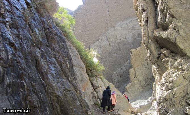 تصاویر زیبا از صخره های قره سو کلات نادر