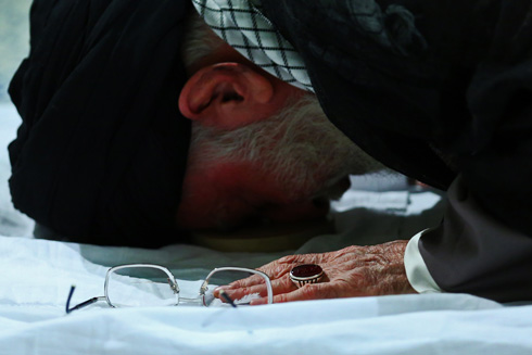 http://s6.picofile.com/file/8221691300/NamazeSobh.jpg