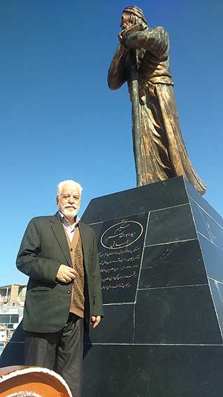 مجسمه سید ابوالقاسم نباتی در روستای سیه رود