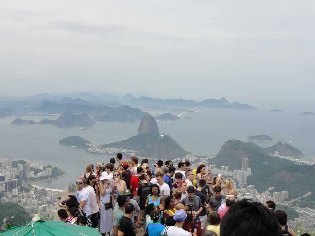 http://s6.picofile.com/file/8222905976/045.jpg