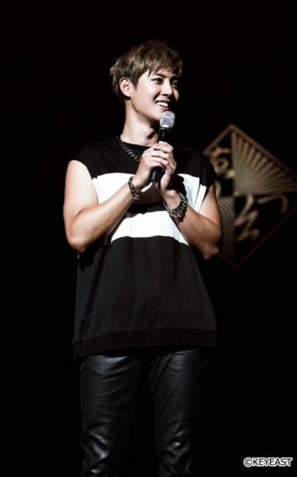 [Photo] Kim Hyun Joong Japan Mobile Site Update [2015.12.18]