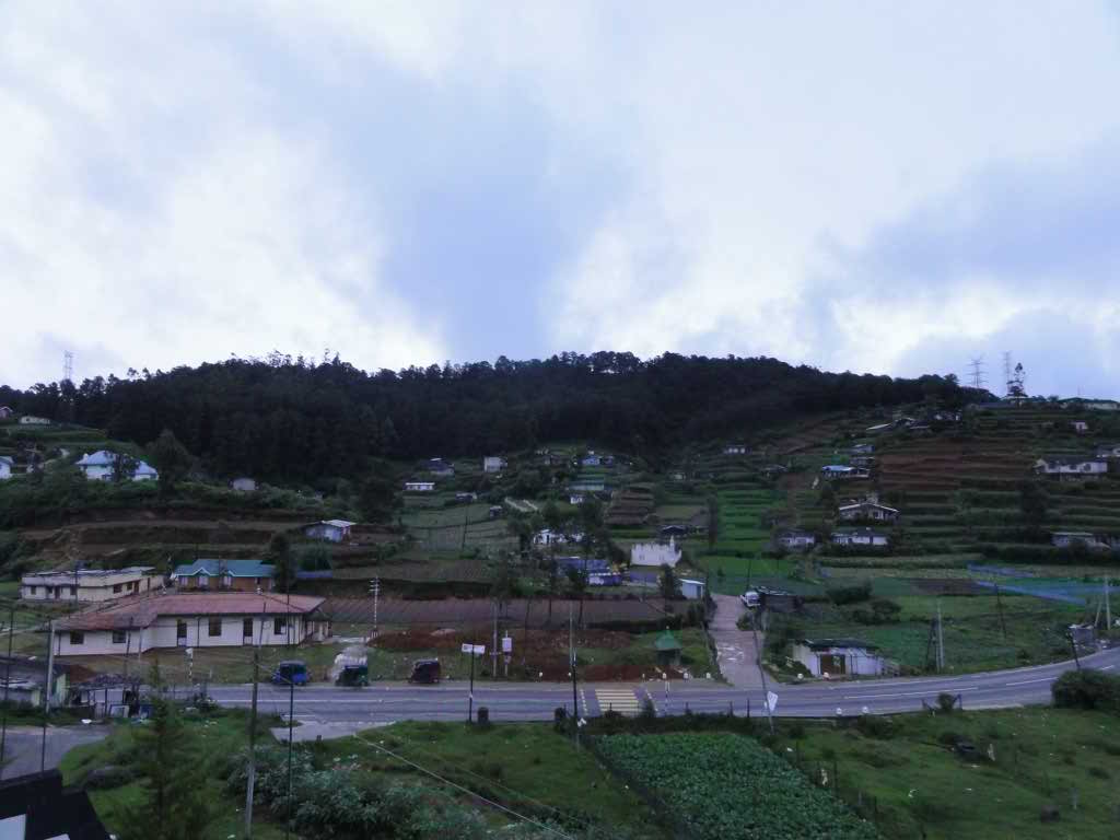 http://s6.picofile.com/file/8230950600/721.jpg