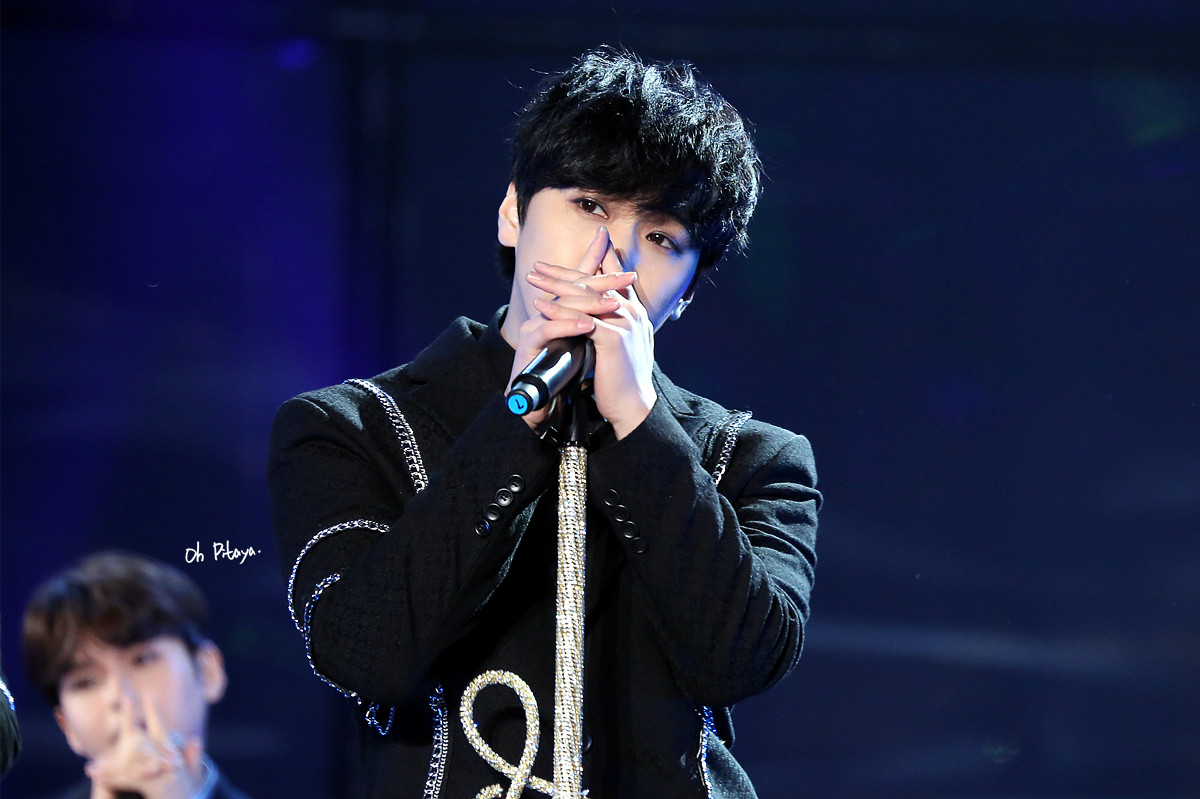 http://s6.picofile.com/file/8232413884/141231_jiangsutv_sungmin_ohpitaya3.jpg