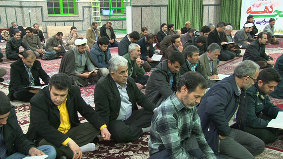 محفل انس با قرآن کریم با حضور قاریان کشوری در گرمه برگزار شد 
