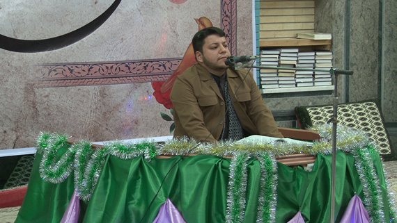 محفل انس با قرآن کریم با حضور قاریان کشوری در گرمه برگزار شد 