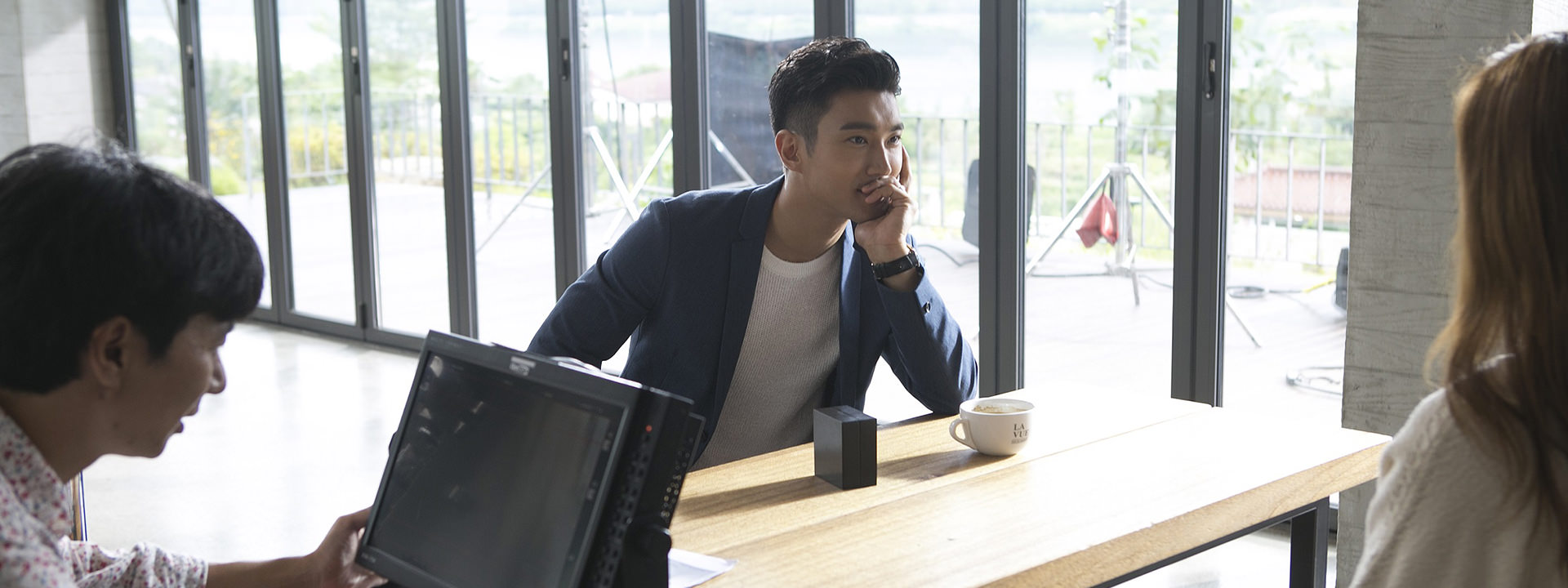 http://s6.picofile.com/file/8237545942/151102_piaget_korea_official_website_update_with_siwon_12.jpg