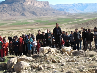 کوهپیمایی خانوادگی نماسبت دهه فجر پایگاه امام هادی (ع) روستای دم افشان