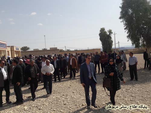 http://s6.picofile.com/file/8237826042/efteteah_madrase_omolbanin_16_.jpg
