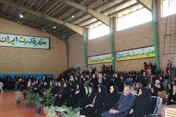 جشنواره فرهنگی ورزشی بانوان در شهر فرون آباد