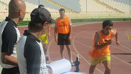 http://s6.picofile.com/file/8239175718/IMG_9062.JPG