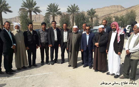 http://s6.picofile.com/file/8239247300/esteghbal_18_.jpg