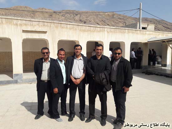 http://s6.picofile.com/file/8239247368/esteghbal_20_.jpg