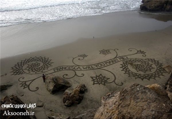 طراحی های هنرمندانه روی شن های ساحل