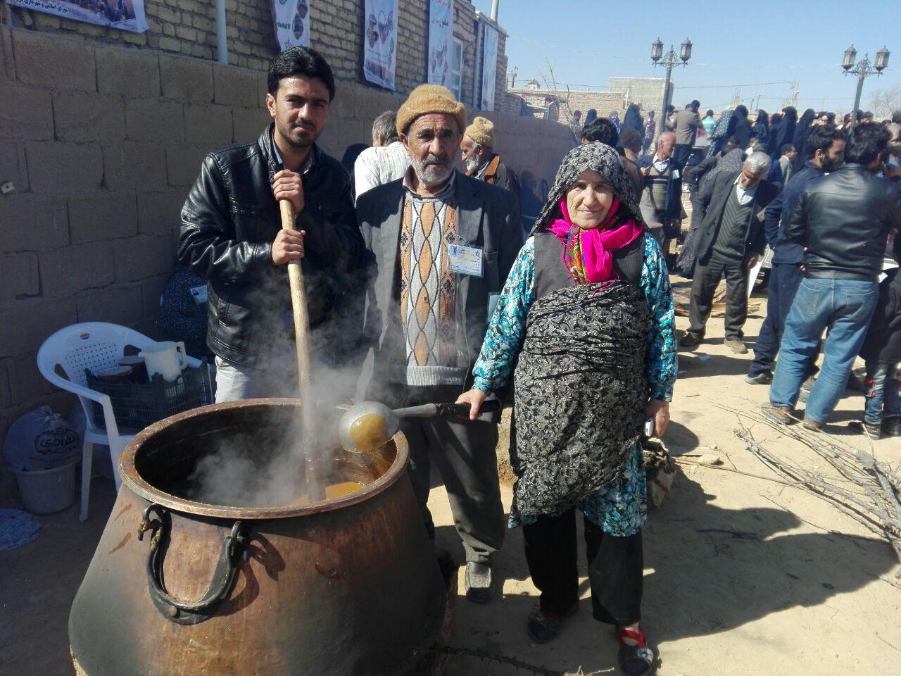 سومین جشنواره سمنوی شهر درق برگزار شد/ تصاویر