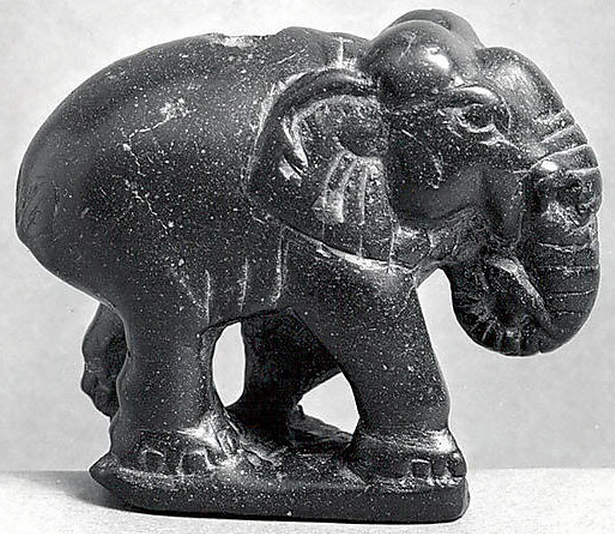 تندیس فیل از دوره ی ساسانی