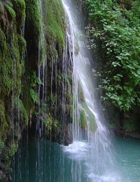 آبشار زیبای شیراباد - استان گلستان