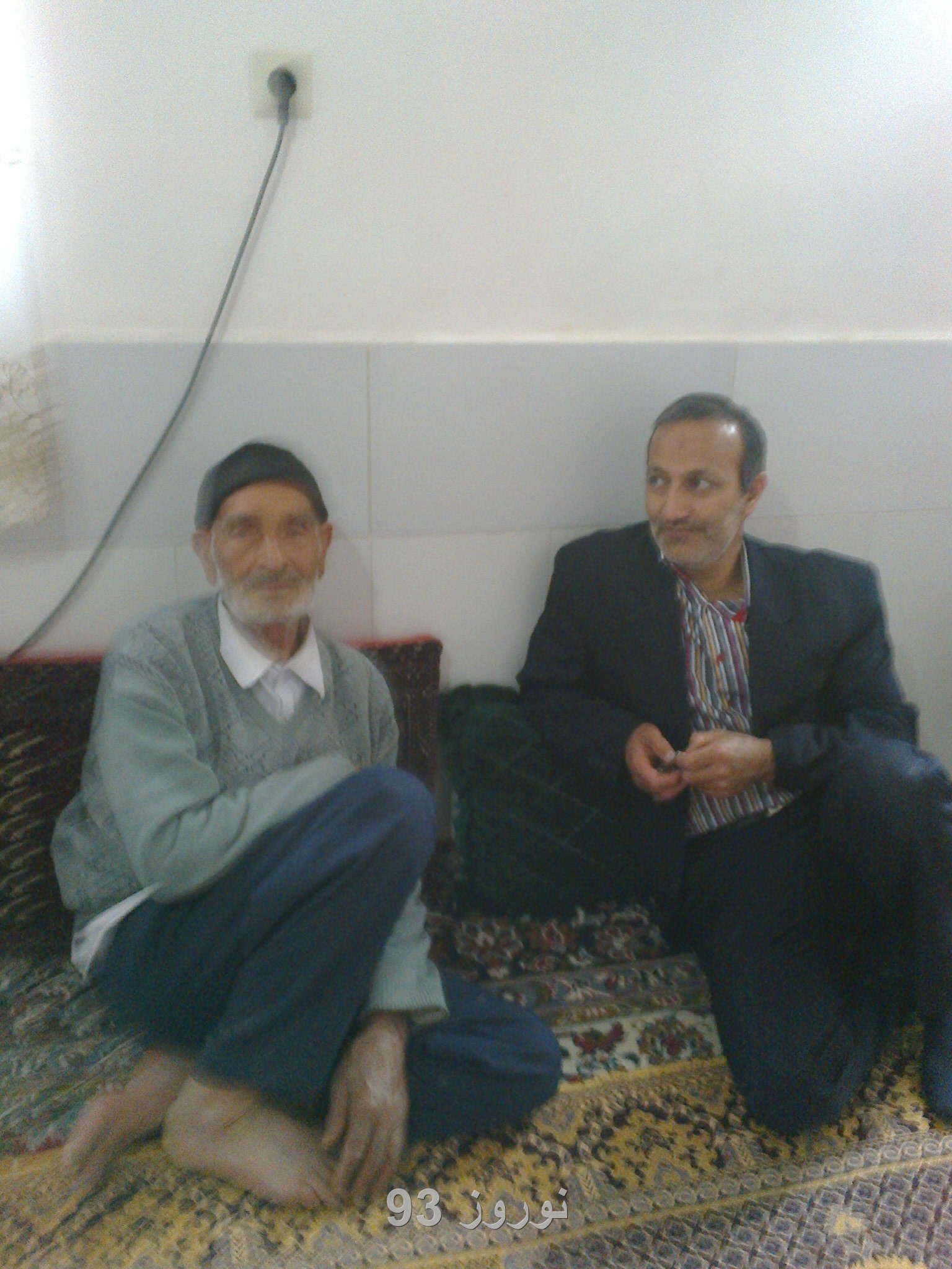 http://s6.picofile.com/file/8242921618/LostFile_JPG_140619933.jpg