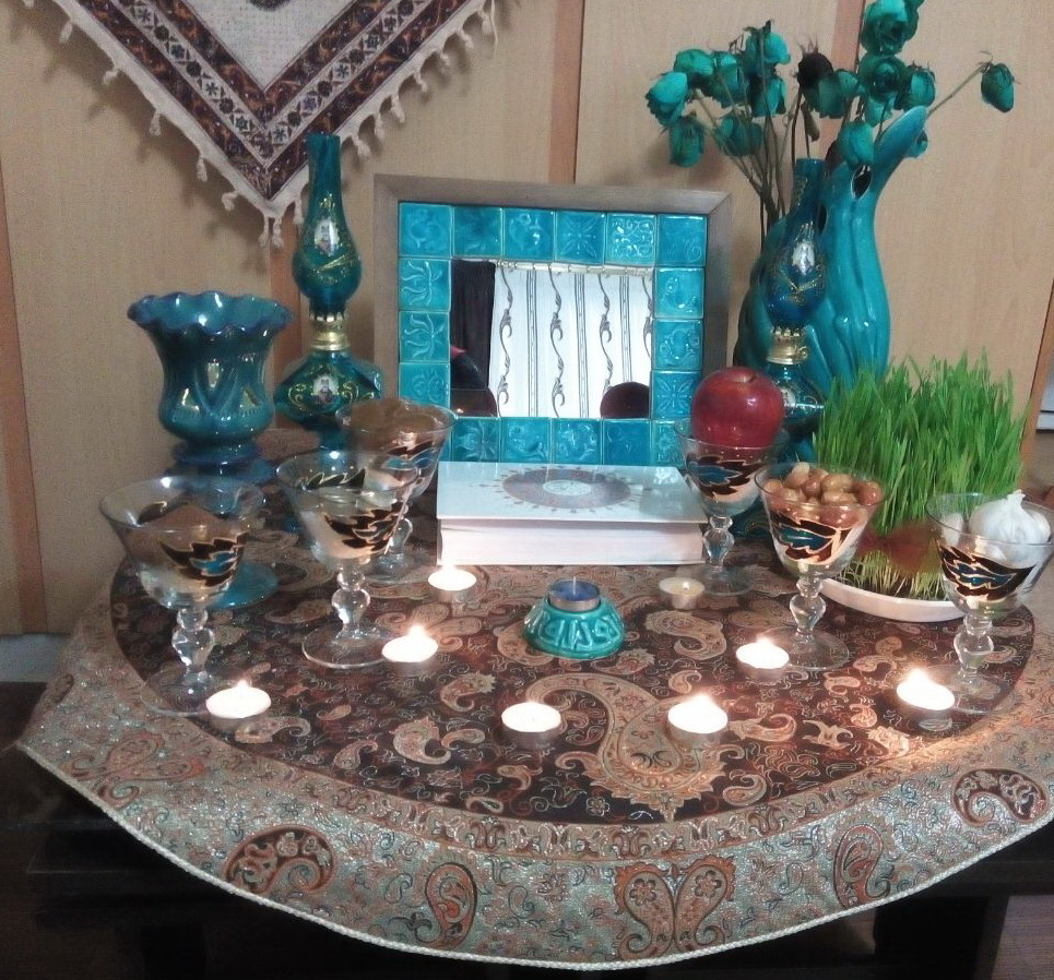 پاسخ به:تزئین سفره هفت سین
