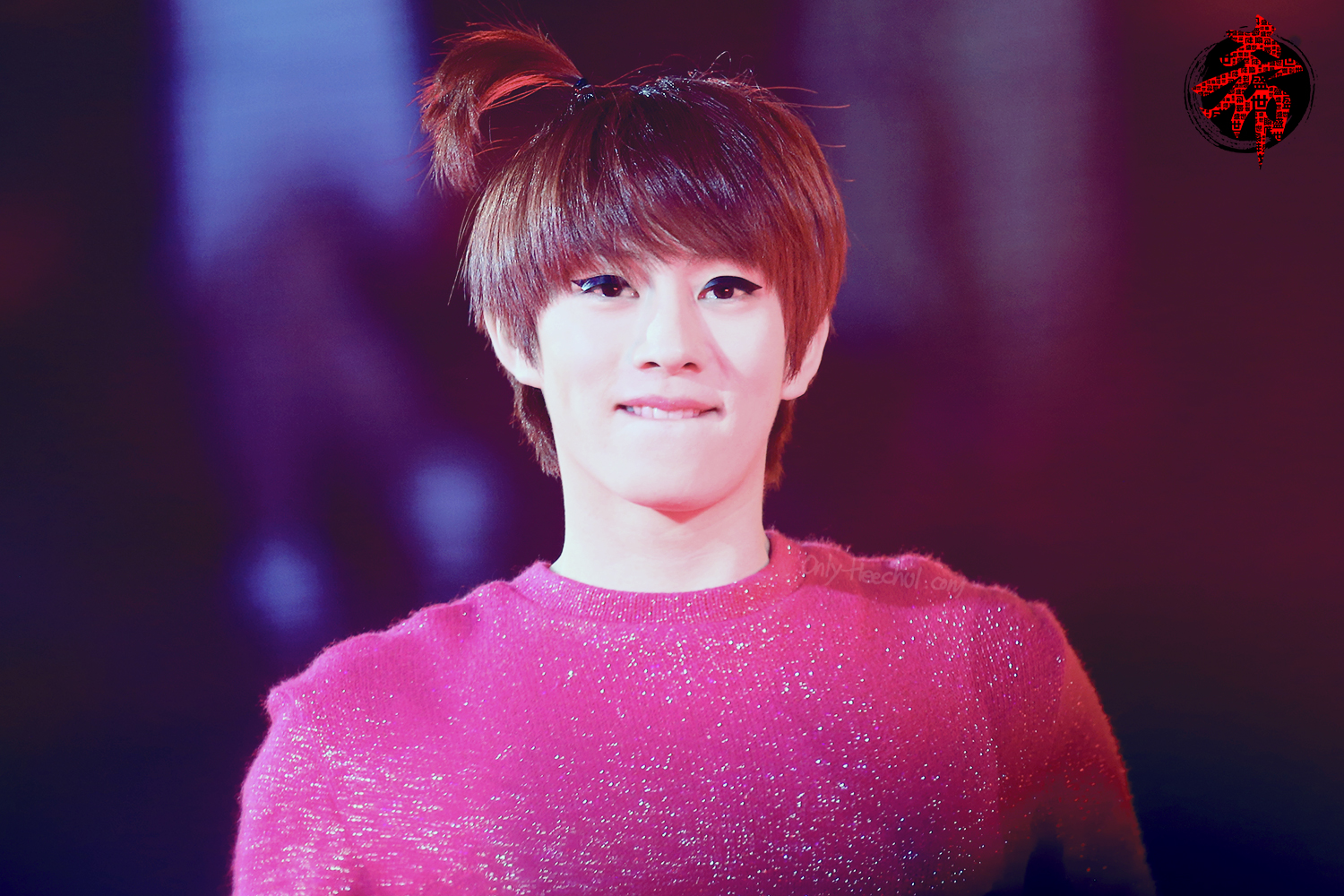 http://s6.picofile.com/file/8244418684/heenim_4_.jpg