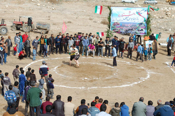 اولین جشنواره بازی‌های بومی محلی روستای دشت برگزار شد / تصاویر