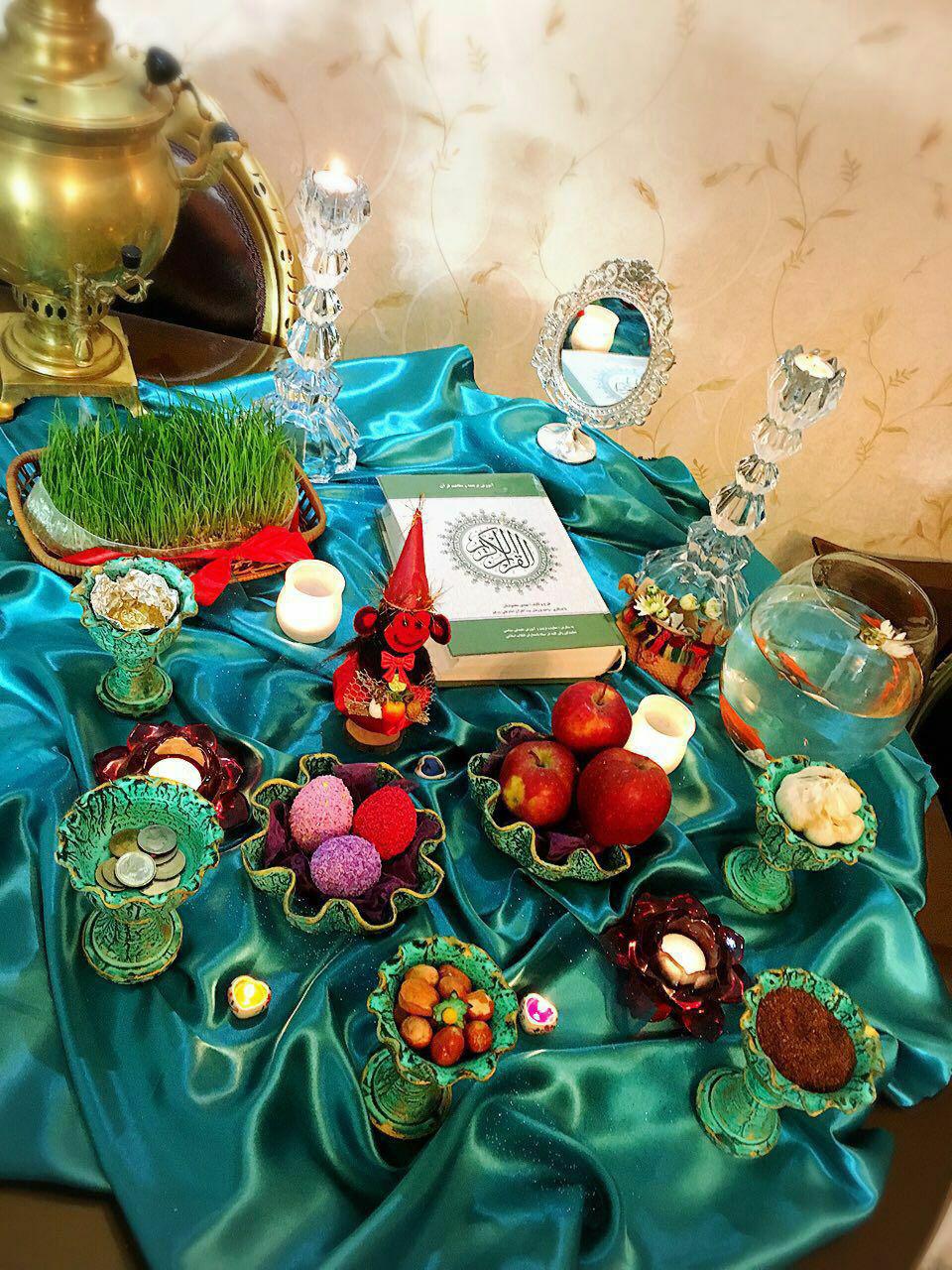 پاسخ به:تزئین سفره هفت سین