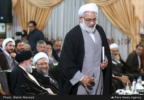 آیینه یزد - رییس جمهور سابق یک آدم متخلف و مجرم را برخلاف قانون برسرکار گذاشت