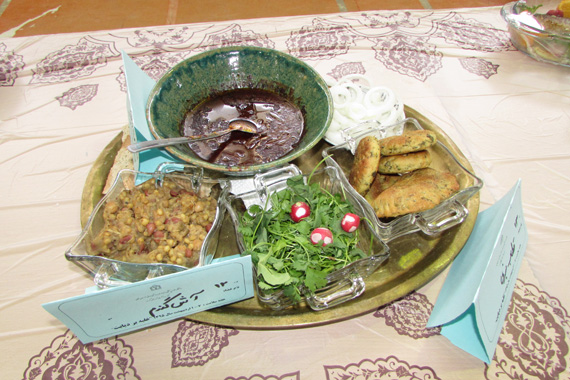 برگزاری جشنواره‌ای با طعم سلامتی / تصاویر