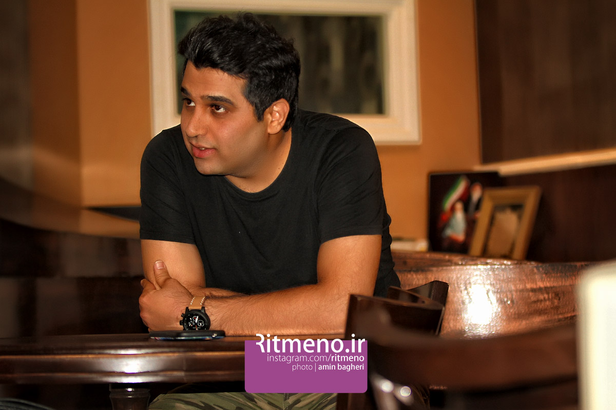 http://s6.picofile.com/file/8249708818/Hamid_Askari_26.jpg