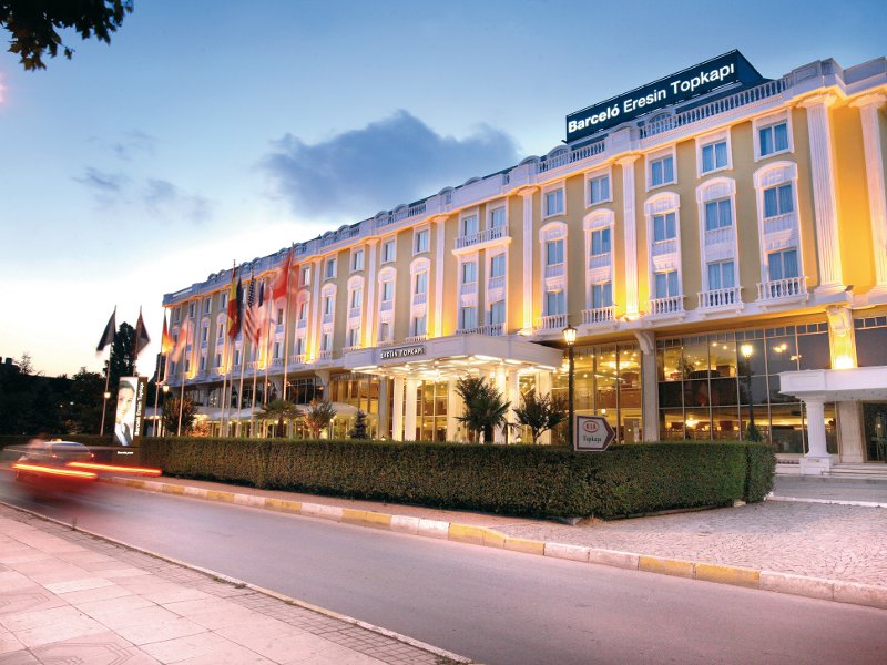 تور استانبول با هتل بارسلو ارسین توپکاپی استانبول