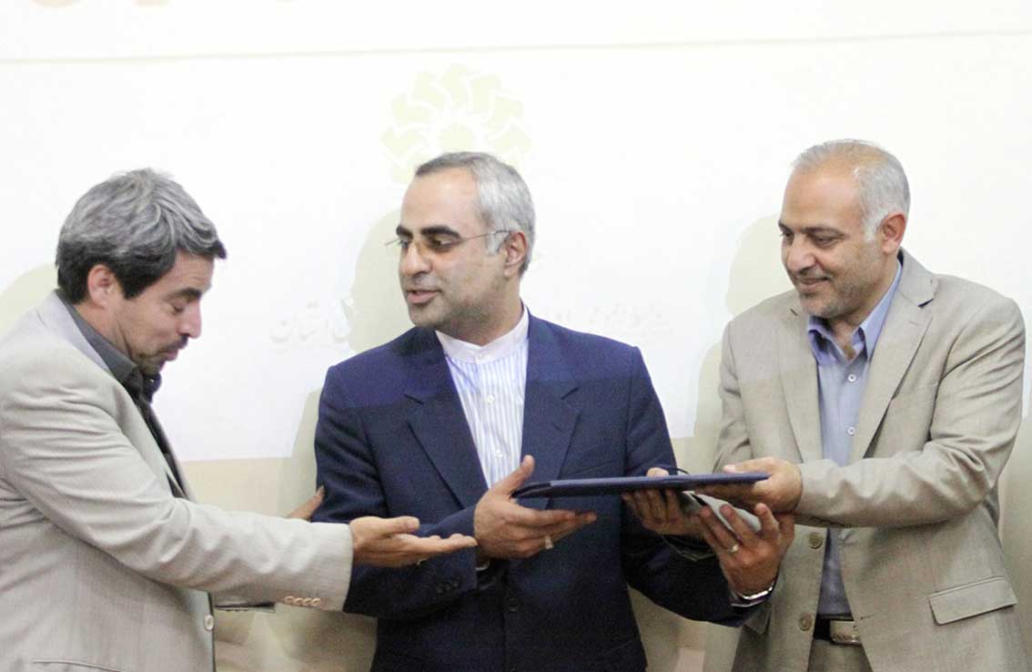  تبریک به استاد شهرام خدایی مدیرکل جدید کتابخانه های عمومی آذربایجان شرقی 