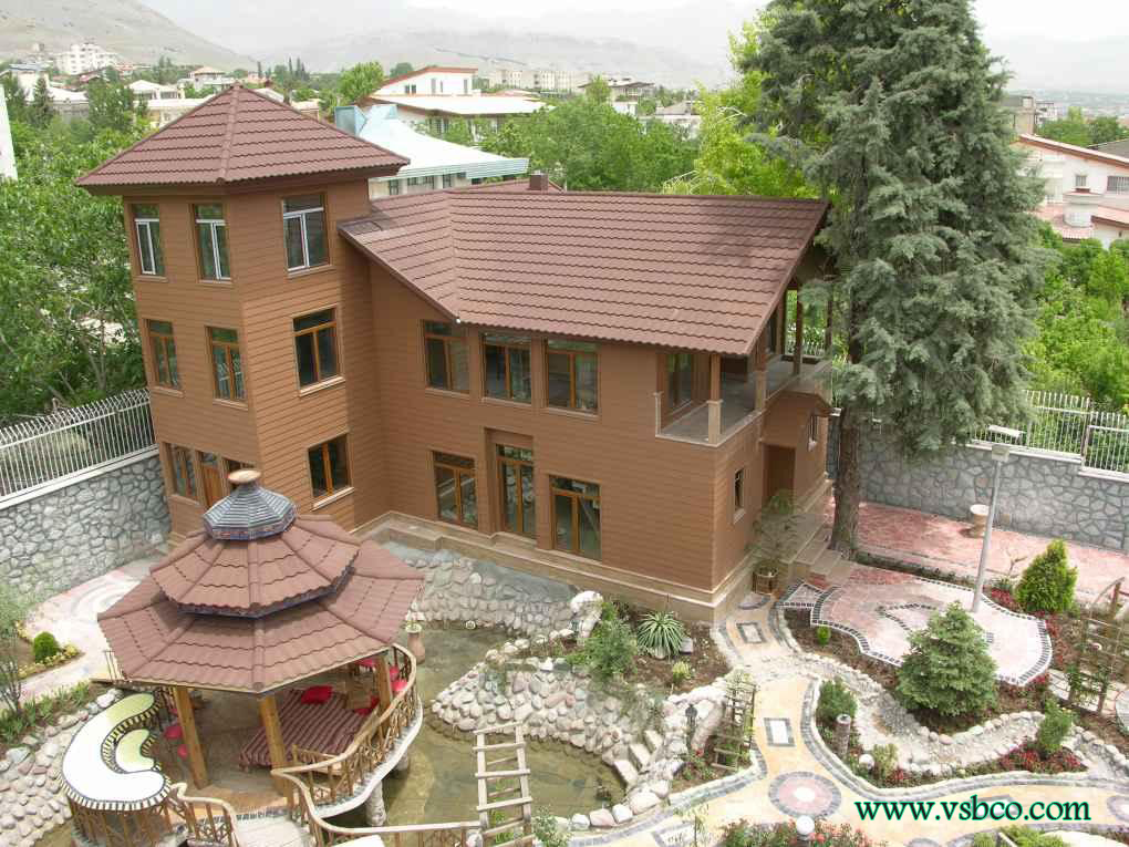 سقف شیبدار- آردواز - سوله- پرچین شیروانیسقف شیبدار با پوشش پرچین و دکرا و تاپ تایل